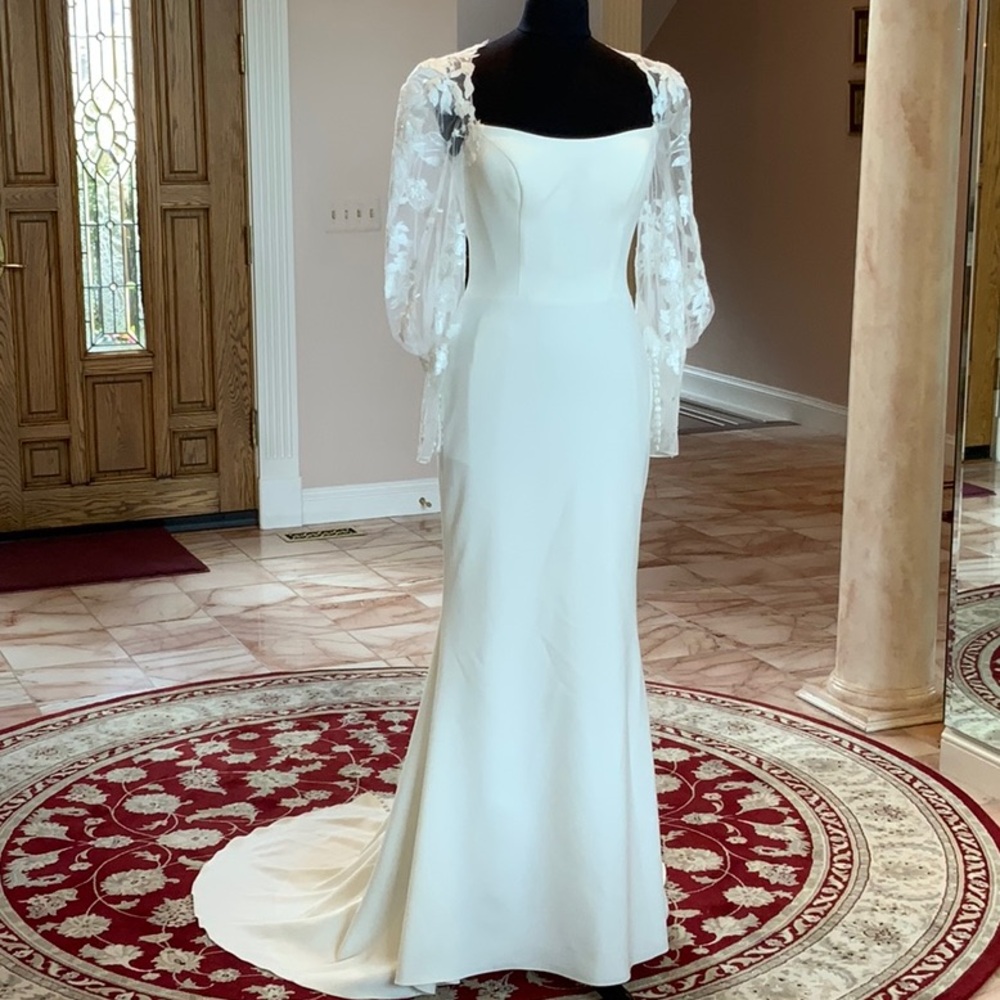 NWT Casablanca Montana sz. 10 Ivory BL441 Long Sleeve Wedding Gown Dress
